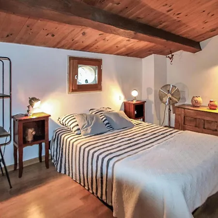 Lovely In La Roche St Secret * Paulhiet